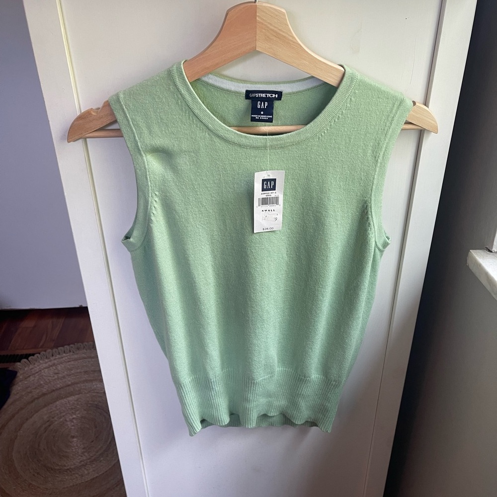 NWT Gap Light Green Knit Sweater Vest!